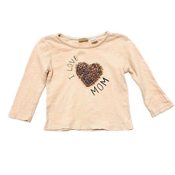 Zara Light Pink 'I Love Mom' Feather Heart Shirt - Picture 1 of 3